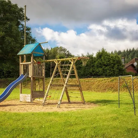 Nyaraló J1 Idyllisches Mit Seeblick Jülchendorf