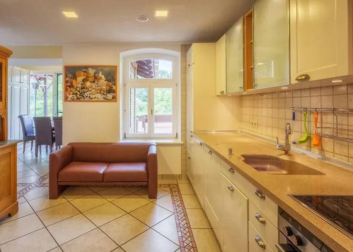 Ferienhaus J1 Idyllisches Mit Seeblick