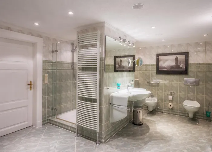 J1 Idyllisches Mit Seeblick Ferienhaus