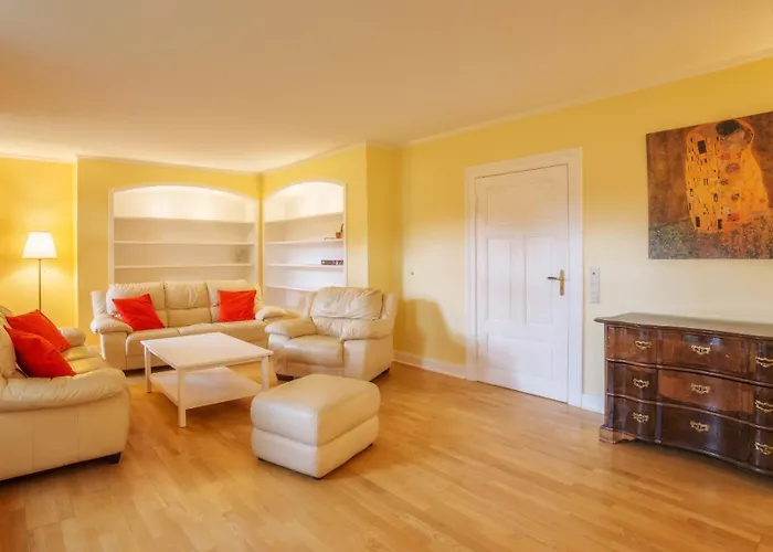 J1 Idyllisches Mit Seeblick Ferienhaus Julchendorf